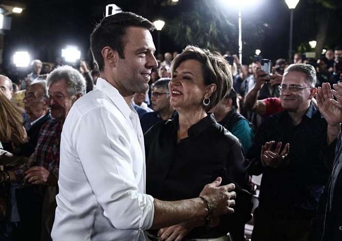 Σε πολεμικό κλίμα ανεβαίνουν στο ρινγκ Κασσελάκης και Γεροβασίλη - Οι συμμαχίες, ποια στελέχη τους στηρίζουν