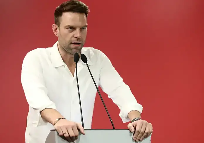 Κασσελάκης: Τσακαλώτος, Πέρκα και Κούλογλου να παραδώσουν τις έδρες - «Σεβαστείτε τη βάση»