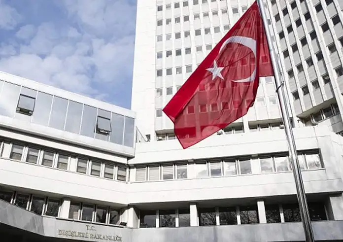 Πριν 50 χρόνια σώσαμε τους Τουρκοκύπριους από τον αφανισμό, έτσι ήρθε η ειρήνη – Προκαλεί το τουρκικό ΥΠΕΞ