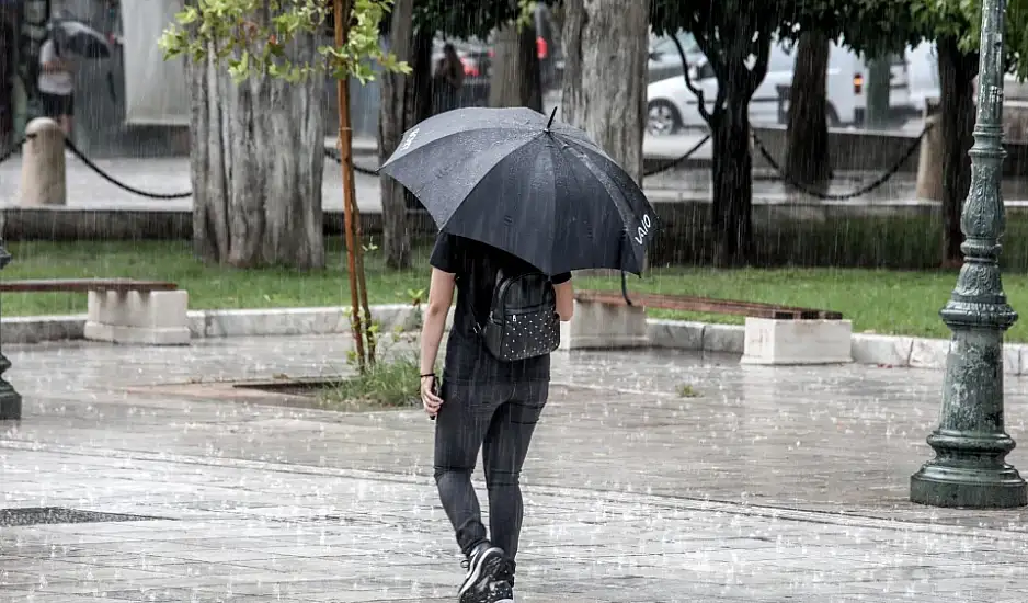 Καιρός: Πώς θα κινηθεί η κακοκαιρία Atena τις επόμενες ώρες