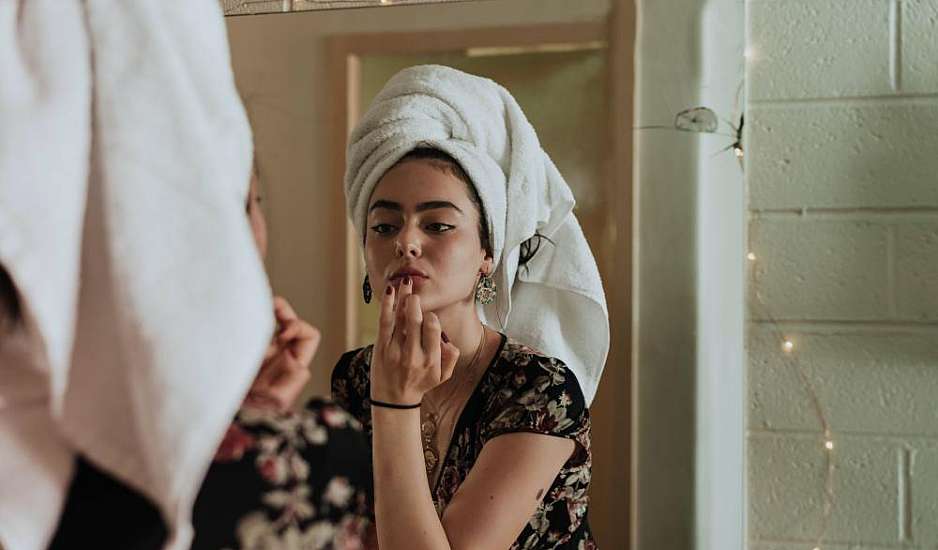 6 tips ομορφιάς που μάθαμε από τις γιαγιάδες μας και είναι ακόμα επίκαιρα!