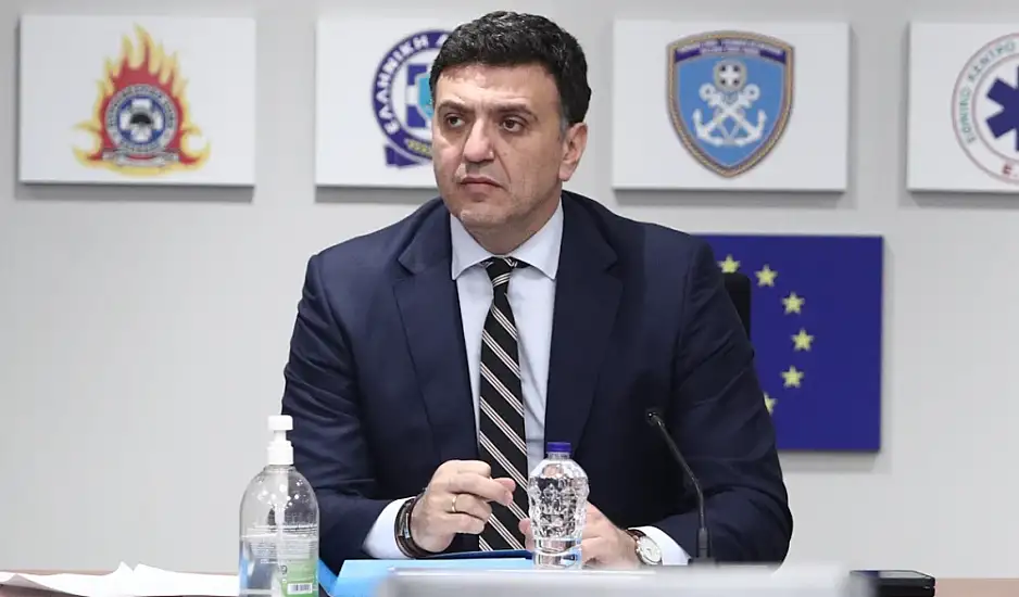 Βασίλης Κικίλιας: Εφιστώ την προσοχή όλων για τον τριήμερο καύσωνα