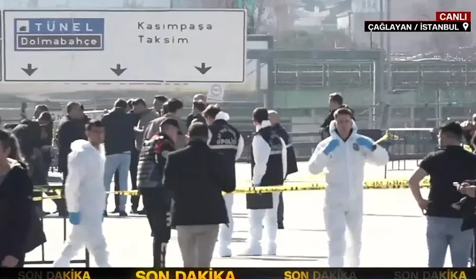 Πυροβολισμοί έξω από το Δικαστικό Μέγαρο στην Κωνσταντινούπολη – Πέντε τραυματίες, νεκροί οι δύο δράστες