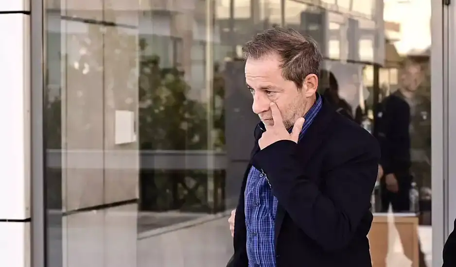Δημήτρης Λιγνάδης: Ξανά στο εδώλιο για τους τρεις βιασμούς ανηλίκων – Σήμερα η δίκη σε δεύτερο βαθμό
