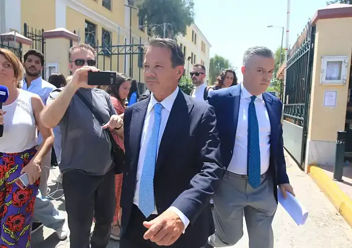 Απόστολος Λύτρας: Γιατί αφέθηκε ελεύθερος ο γνωστός ποινικολόγος παρά τον ξυλοδαρμό της συζύγου του