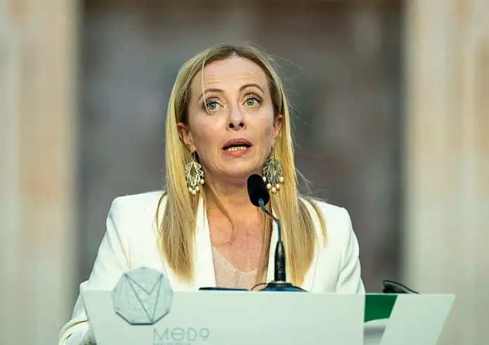 Μελόνι: Δηλώνει ότι θα παραιτηθεί από την ηγεσία των Ευρωπαίων Συντηρητικών