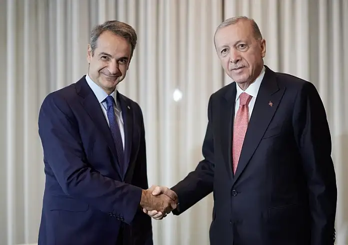 Μητσοτάκης με Ερντογάν: Έμφαση στο μεταναστευτικό, προβληματισμός για Κυπριακό