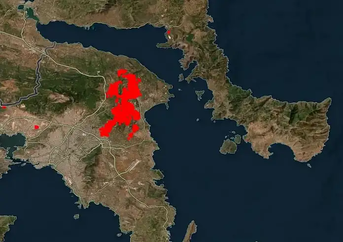 Πού γίνονται εκτροπές κυκλοφορίας στη βορειοανατολική Αττική λόγω της φωτιάς