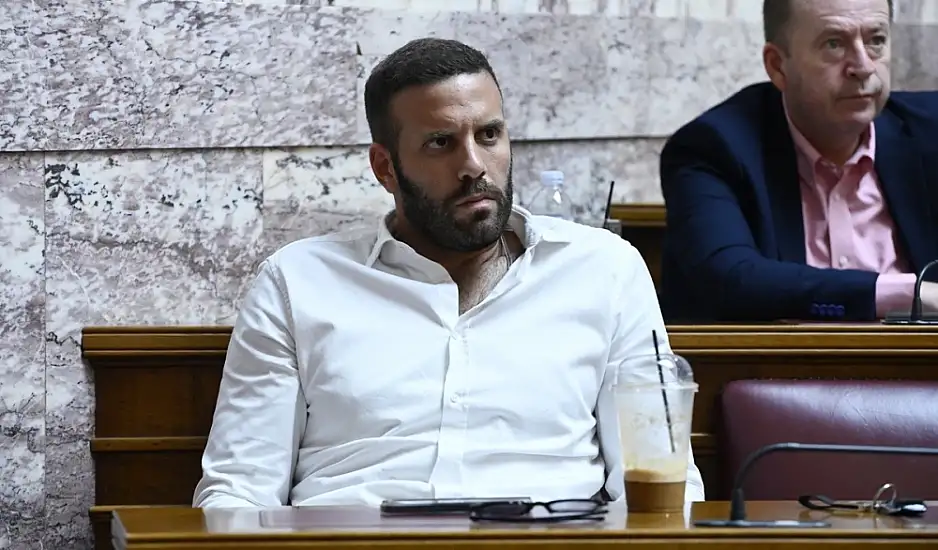 Ο Νίκος Παππάς απαντά με νέο βίντεο για τα τρολ, τις συνομιλίες και το Μαξίμου