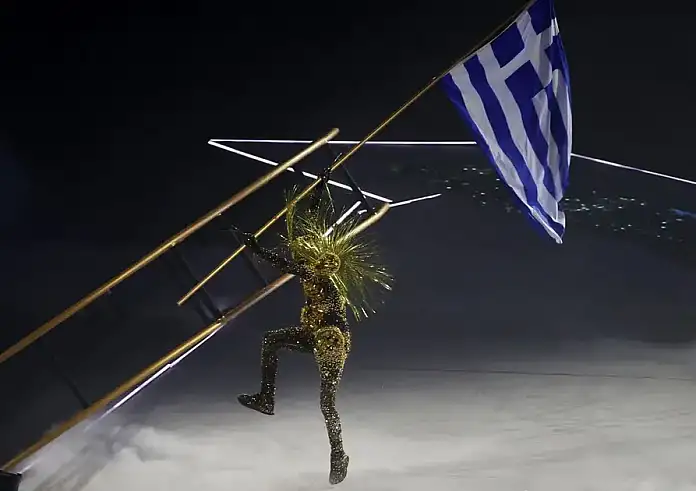 Ενθουσιασμός στην Ελλάδα για την τελετή λήξης των Ολυμπιακών Αγώνων 2024 – «Ανατριχιαστικό αυτό που έκαναν οι Γάλλοι»