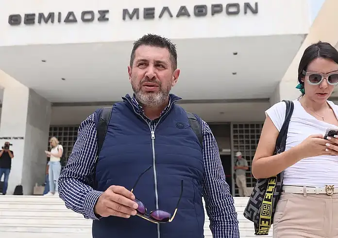 Στον Άρειο Πάγο ο πατέρας του 19χρονου που σκοτώθηκε σε λούνα παρκ: «Ένα σάπιο σύστημα που για 2 και 3 ευρώ σκοτώνει τα παιδιά των Ελλήνων»