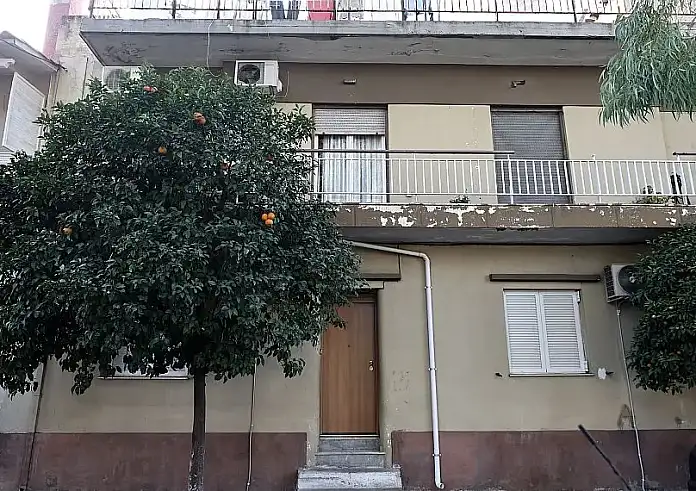 Απολογείται ο 35χρονος που σκότωσε τον πατέρα του στο Περιστέρι – «Όσο θυμάμαι τον εαυτό μου πάντα τον φοβόμασταν»