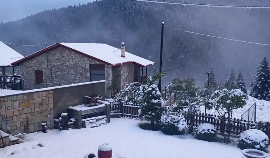 Στα λευκά το Περτούλι – Χιόνισε μήνα Απρίλιο μετά από 20 χρόνια