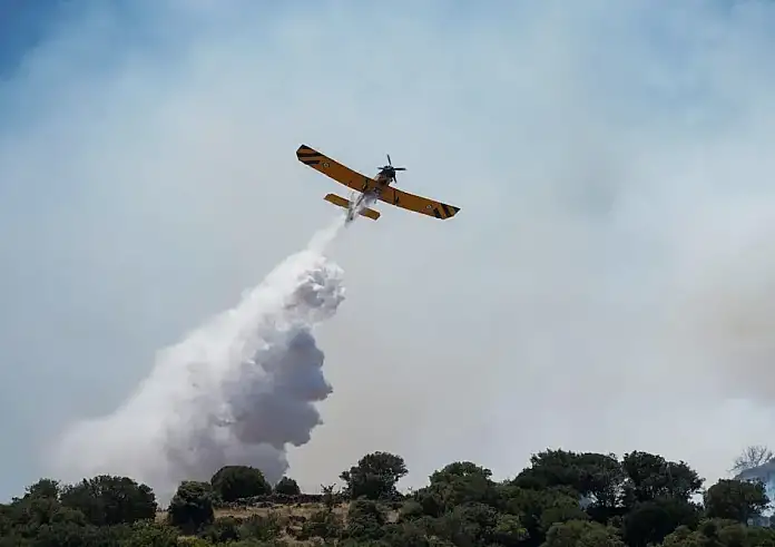 Πολύ υψηλός κίνδυνος πυρκαγιάς την Πέμπτη (18/7) για τη μισή χώρα - Δείτε χάρτη