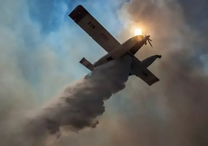 Φωτιά στη Ροδόπη σε έκταση με χαμηλή βλάστηση στην περιοχή Σαλμώνη