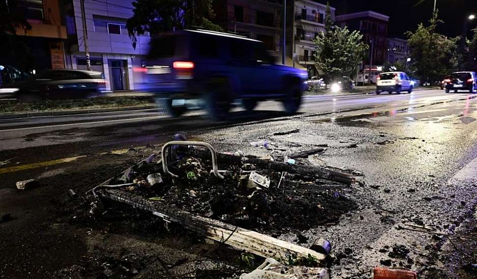 Θεσσαλονίκη – Νομισματοκοπείο – Θήβα: Επεισόδια με αφορμή τη δολοφονία του 17χρονου ρομά