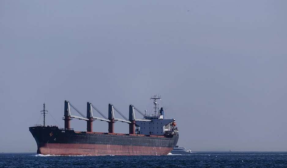 Υεμένη: Πυραυλική επίθεση σε πλοίο με ελληνική σημαία – Δεύτερο «χτύπημα» μέσα σε μία ημέρα