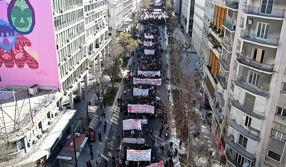 Φοιτητές: Βούλιαξαν την Αθήνα και τώρα κλιμακώνουν καταλήψεις και κινητοποιήσεις