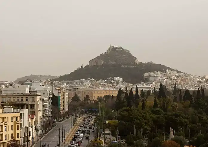 Καιρός: Ακραίες θερμές αέριες μάζες και στην Ελλάδα από την Κυριακή έως την Τρίτη