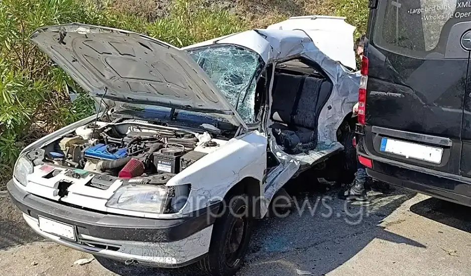 Χανιά: Τροχαίο δυστύχημα με νεκρούς και σοβαρά τραυματίες μετά από σύγκρουση αυτοκινήτου με βαν
