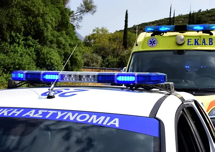 Τραγωδία στην Εύβοια: 17χρονος με φορτηγό παραβίασε STOP και σκότωσε 16χρονο με μηχανάκι