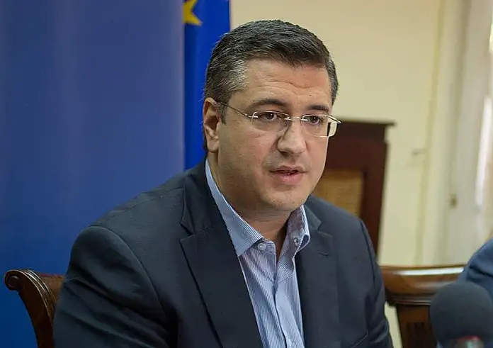 Ο Απόστολος Τζιτζικώστας η πρόταση της Ελλάδας για Επίτροπος της Κομισιόν