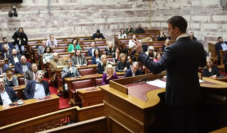Αυγέρη: Δεν θα διαγραφεί από τον ΣΥΡΙΖΑ όποιος δεν ψηφίσει το νομοσχέδιο για τα ομόφυλα ζευγάρια