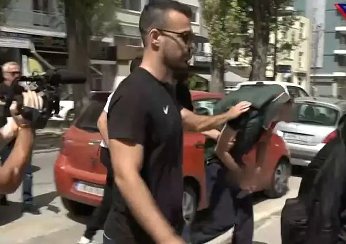Χαλκίδα: Ο παιδικός φίλος της κόρης κατακρεούργησε την άτυχη 63χρονη. Τη σκότωνε και του φώναζε «σ’ αγαπώ»