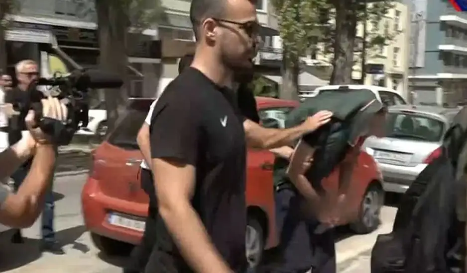 Χαλκίδα: Ο παιδικός φίλος της κόρης κατακρεούργησε την άτυχη 63χρονη. Τη σκότωνε και του φώναζε «σ’ αγαπώ»
