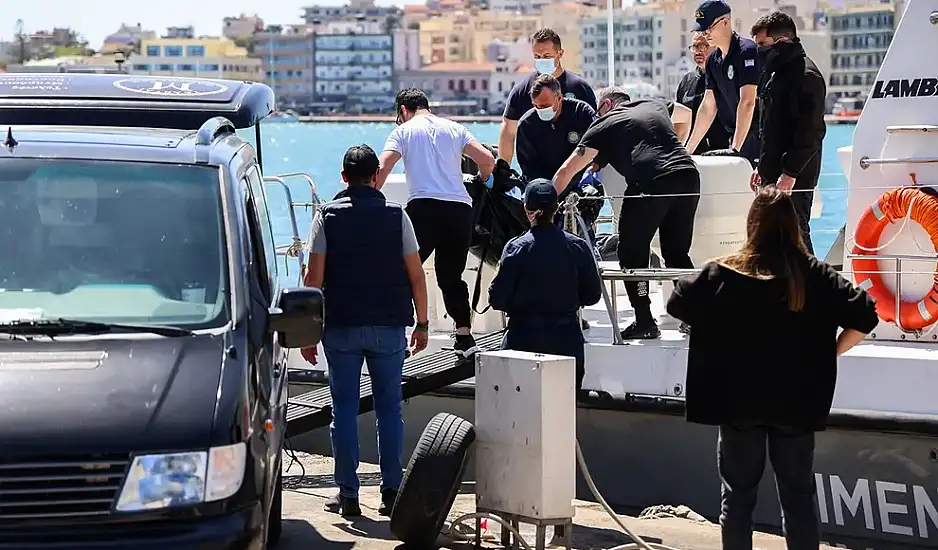 Τραγωδία με τρία μικρά κορίτσια νεκρά στη Χίο – Συνεχίζεται η επιχείρηση διάσωσης μεταναστών