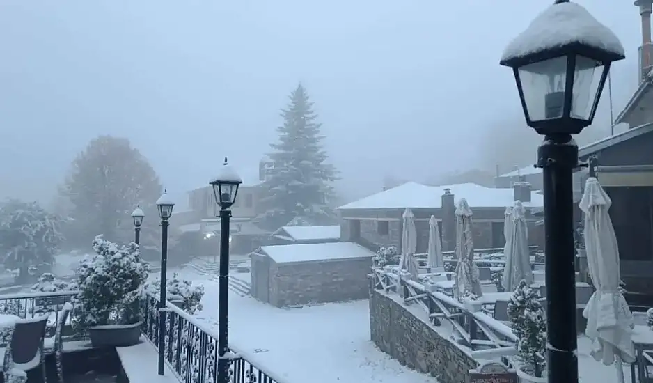 Έπεσαν τα πρώτα χιόνια σε Φλώρινα και Σέρρες
