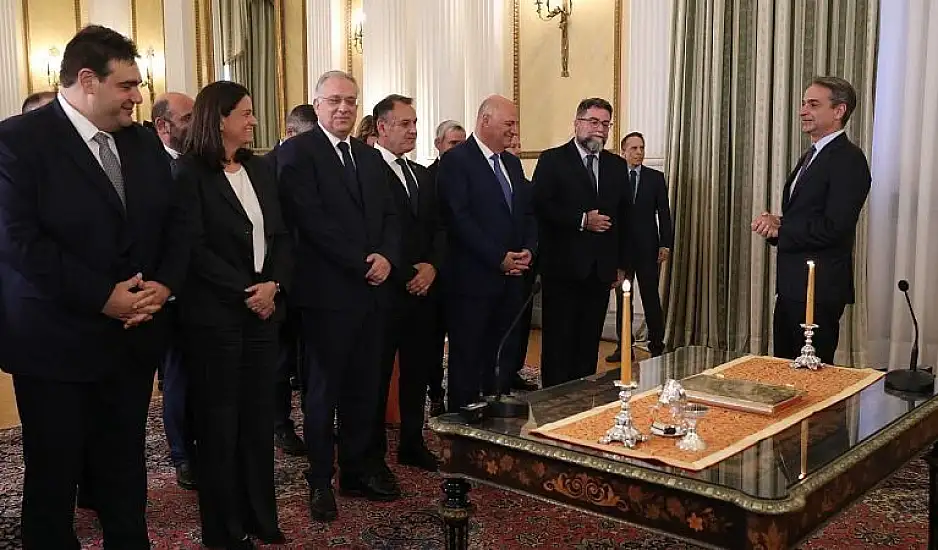 Υπουργικό συμβούλιο: Συνεδριάζει σήμερα για τις νέες προτεραιότητες της κυβέρνησης - Τα παλαιά και νέα πρόσωπα