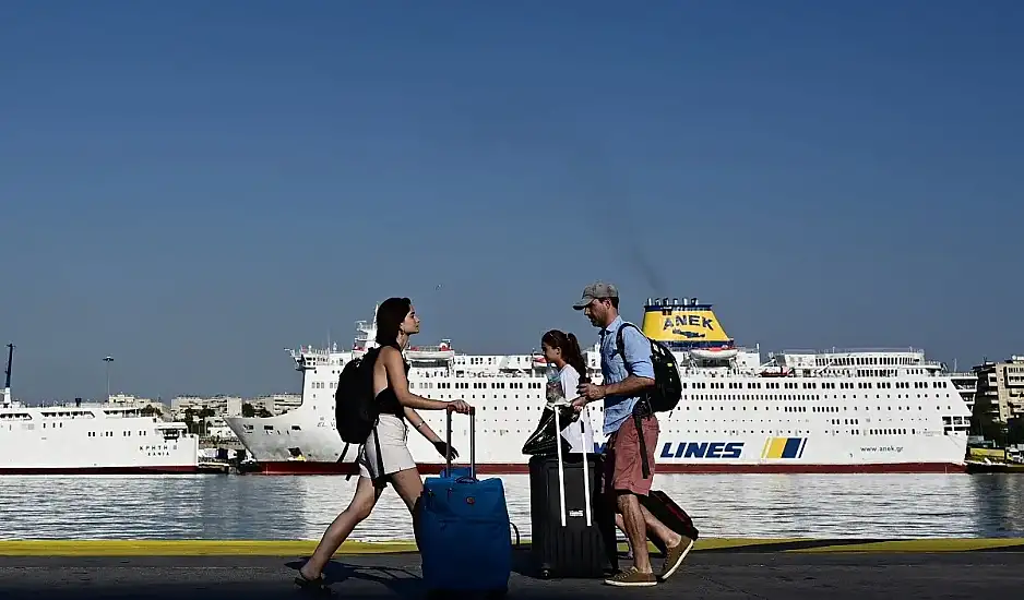 Ταλαιπωρία για 418 επιβάτες: Μηχανική βλάβη σε πλοίο για Σκιάθο και Σκόπελο