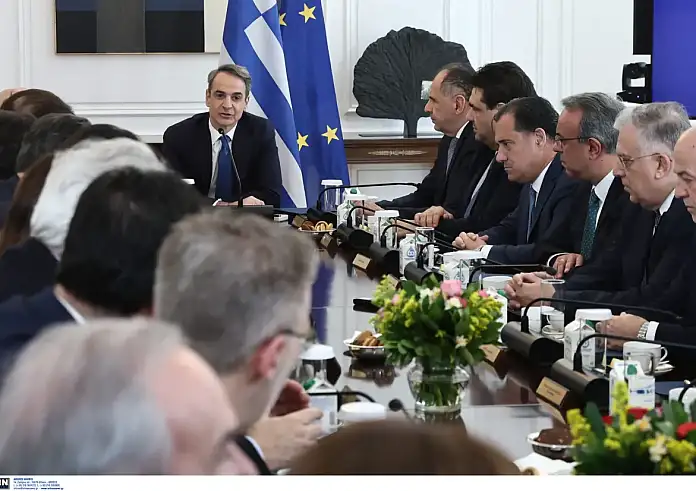 Η αλλαγή φρουράς στο Οικονομικών, ο διάδοχος του Κικίλια, το νέο υπουργείο του Πιερρακάκη