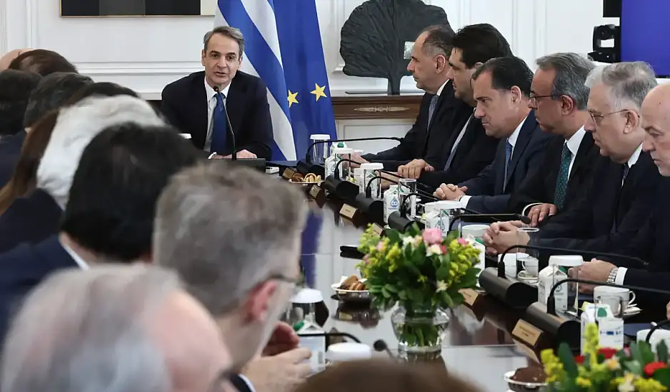Η αλλαγή φρουράς στο Οικονομικών, ο διάδοχος του Κικίλια, το νέο υπουργείο του Πιερρακάκη