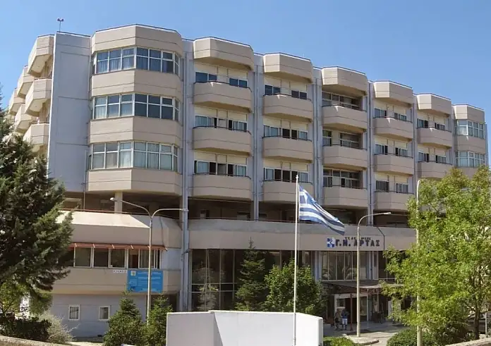 41χρονη στην Άρτα έπεσε από τον 4ο όροφο νοσοκομείου