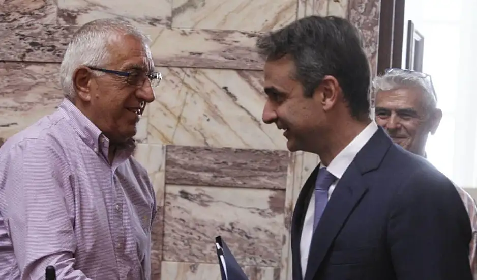 Μέγαρο Μαξίμου: Συνάντηση Μητσοτάκη με Νικήτα Κακλαμάνη