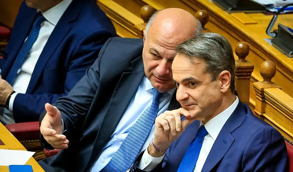Άγρια κόντρα Μητσοτάκη – Ανδρουλάκη για το αγροτικό