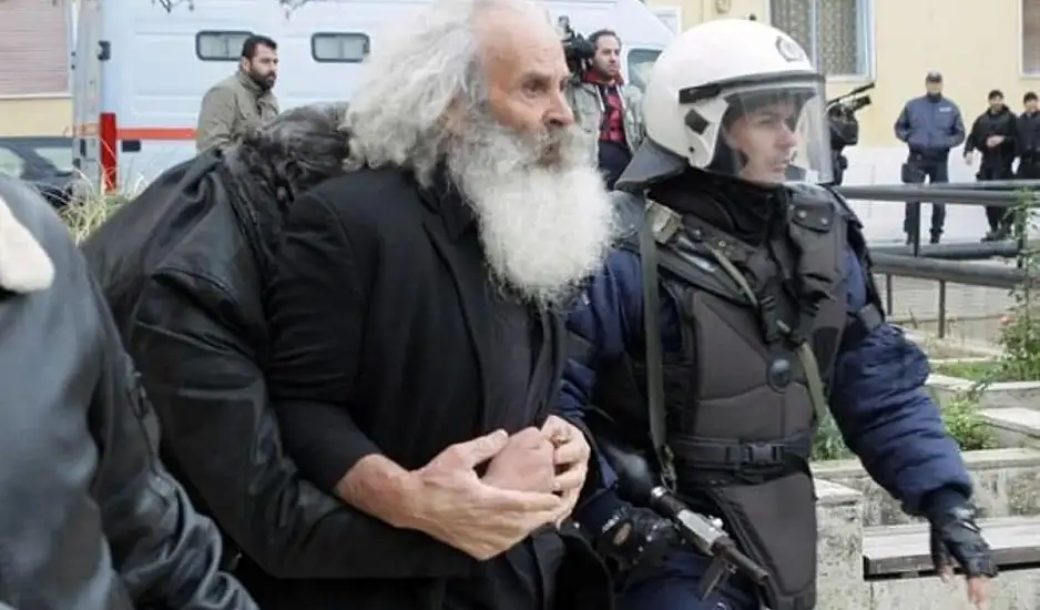 Ηράκλειο: Παραδόθηκε στις Αρχές ο πατέρας του θύματος της βεντέτας Κοκολογιάννη – Ξυδάκη