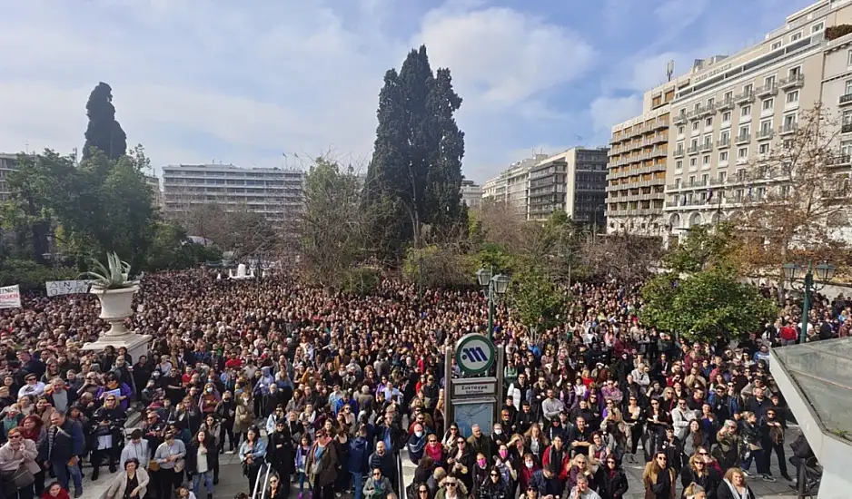 Τέμπη: Νέες αντιδράσεις για την κάλυψη των διαδηλώσεων από την ΕΡΤ