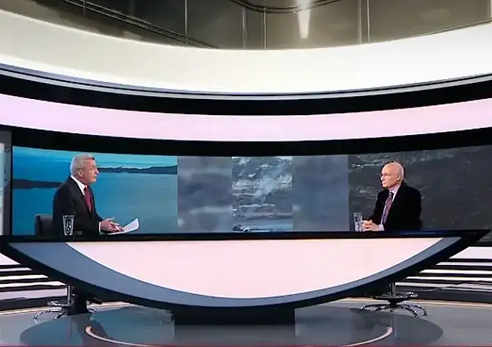 Γεράσιμος Παπαδόπουλος: «Οι σεισμοί είναι τεκτονικοί και όχι ηφαιστειακοί» – Τι είπε για την μετατόπιση της Σαντορίνης