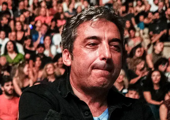 Τέμπη: Η «κατάθεση ψυχής» των συγγενών των θυμάτων στην εκπομπή του Λάκη Λαζόπουλου