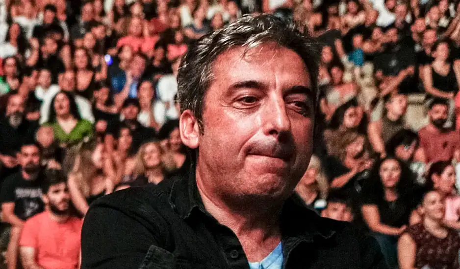 Τέμπη: Η «κατάθεση ψυχής» των συγγενών των θυμάτων στην εκπομπή του Λάκη Λαζόπουλου