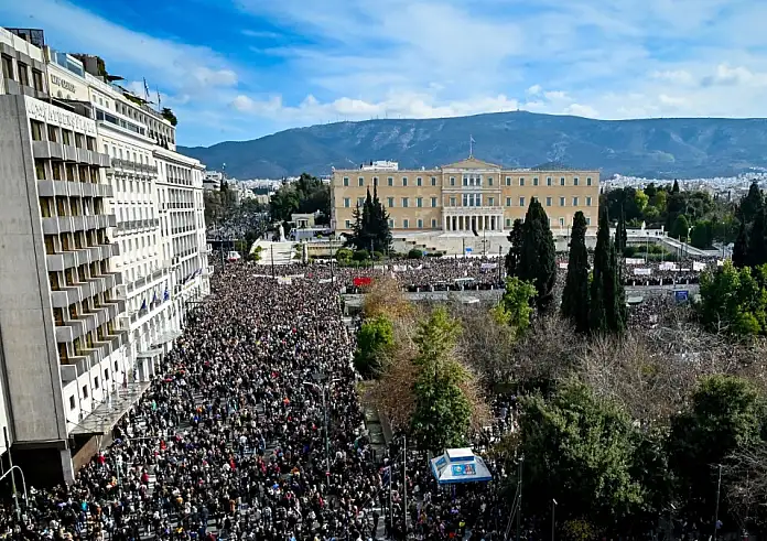 Τέμπη: Νέα συλλαλητήρια σήμερα από μαθητές, φοιτητές και συνδικάτα. Κλειστοί σταθμοί του μετρό