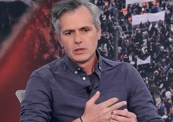 Μάριος Αθανασίου για Τέμπη: Τα media ξύπνησαν ενάμιση χρόνο μετά