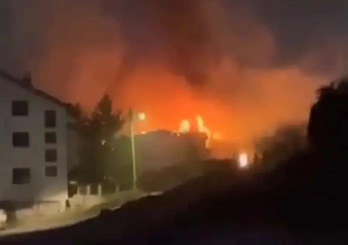 Βόρεια Μακεδονία: Τουλάχιστον 53 νεκροί και 120 τραυματίες από τη φωτιά σε νυχτερινό κέντρο