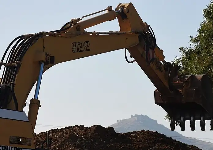 Χανιά: Ηλικιωμένος καταπλακώθηκε από εκσκαφέα