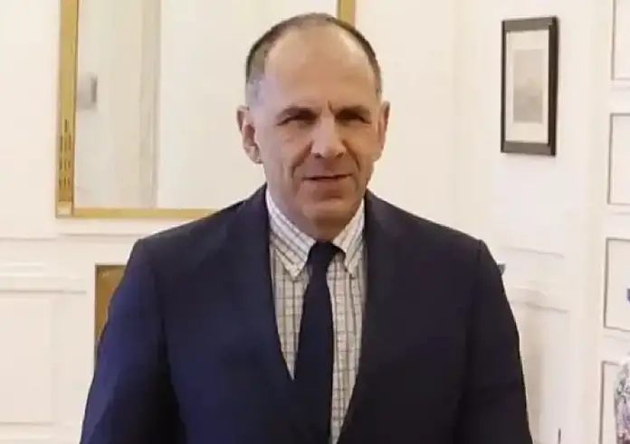 Γεραπετρίτης: Η Ελλάδα δεν δέχεται υποδείξεις από κανέναν για το τι θα πράξει στα χωρικά της ύδατα