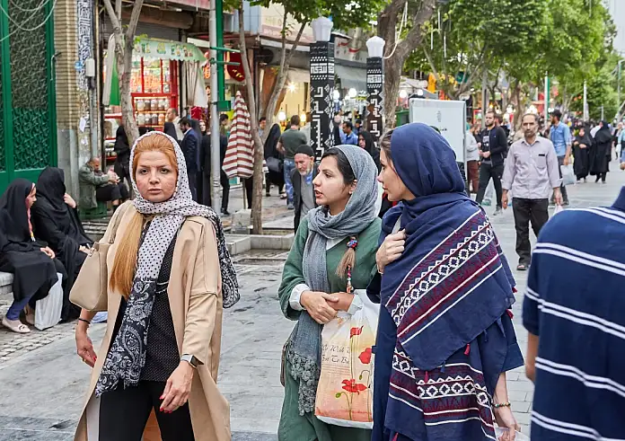 Ιράν: Ακτιβίστρια δέχθηκε 178 μαστιγώματα γιατί αρνήθηκε να φορέσει χιτζάμπ