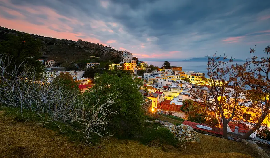 Το ελληνικό νησί που σχεδόν εξάλειψε την άνοια: Τα δύο ροφήματα που προτιμούν οι κάτοικοι